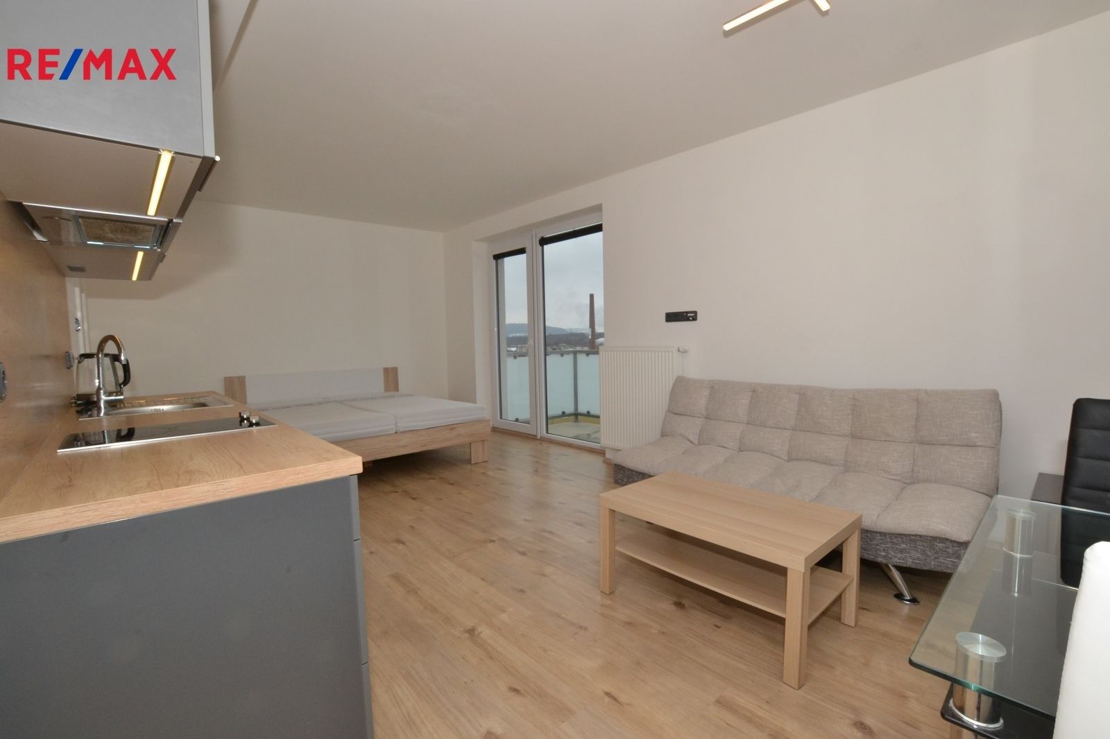 Pronájem byt 1+kk - Na Roudné, Plzeň, 41 m²