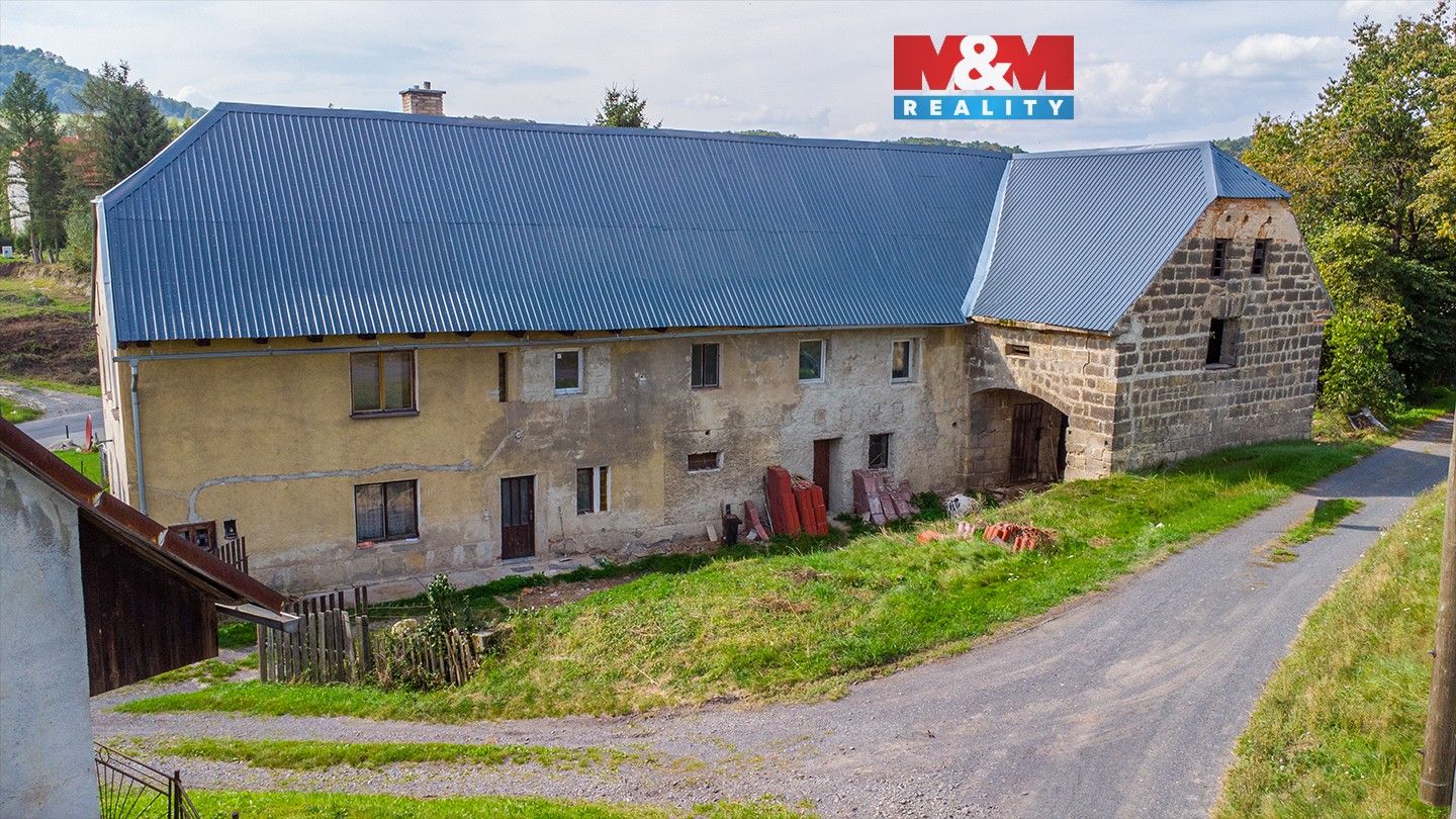 Rodinné domy, Brniště, 1 266 m²