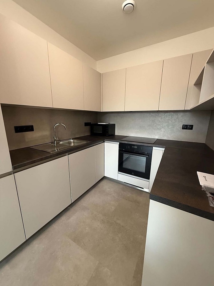 Pronájem byt 2+kk - Spojovací, Mukařov, okres Praha-východ, 50 m² - 5