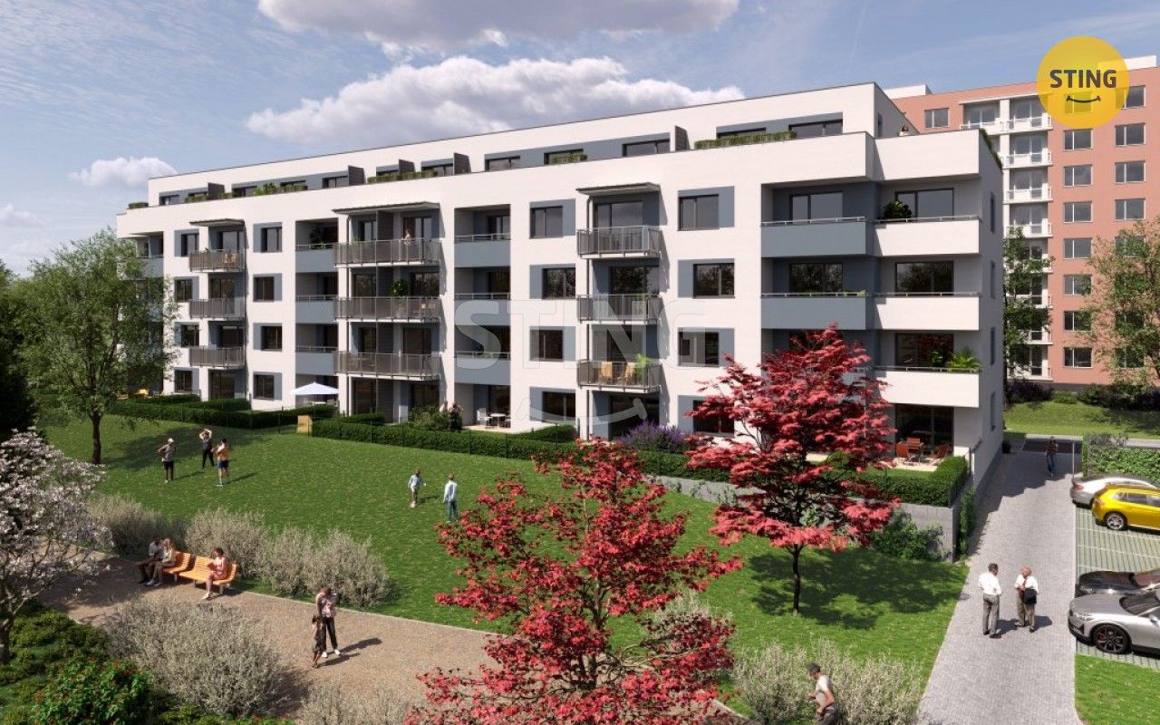 3+kk, Nádražní, Jaroměř, 77 m²