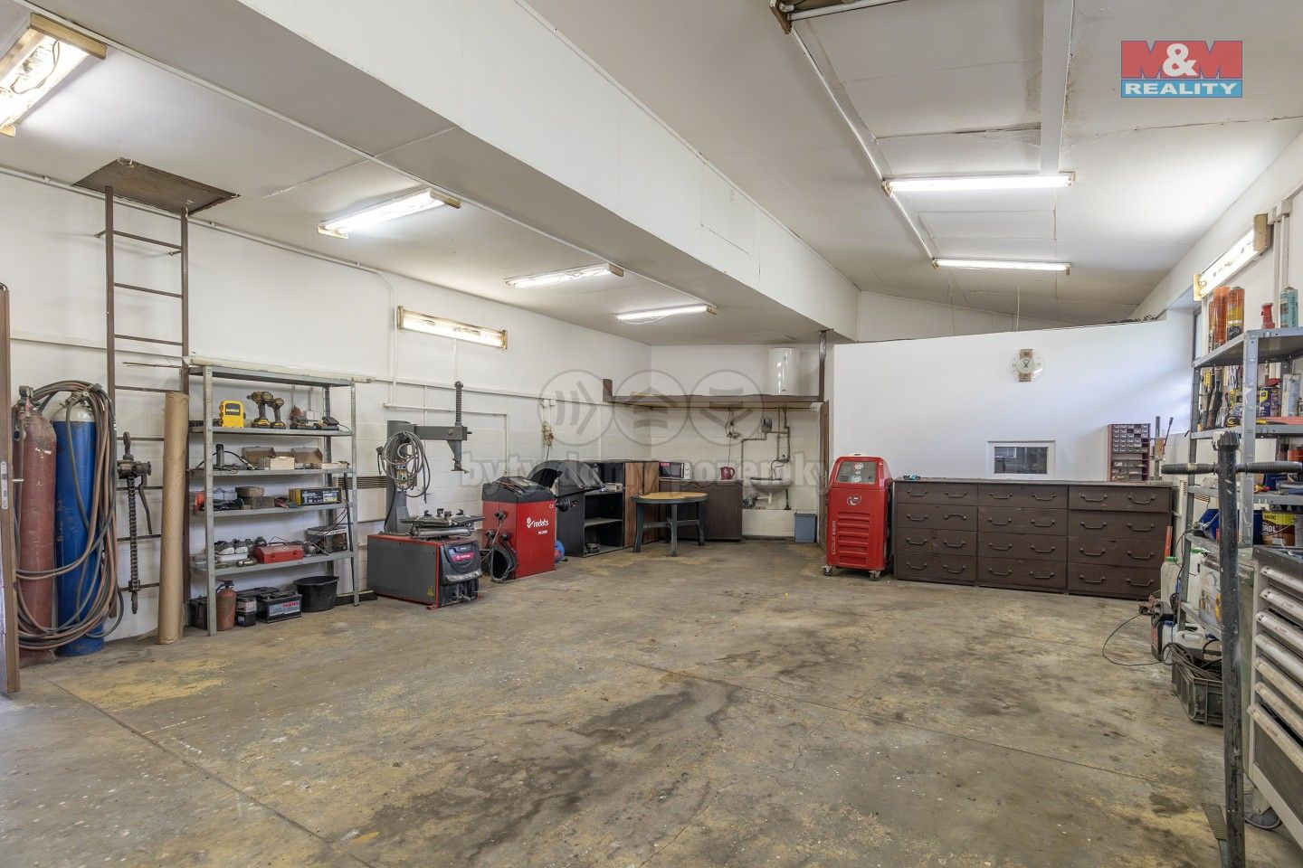 Obchodní prostory, Beskydy, 92 m² - 2