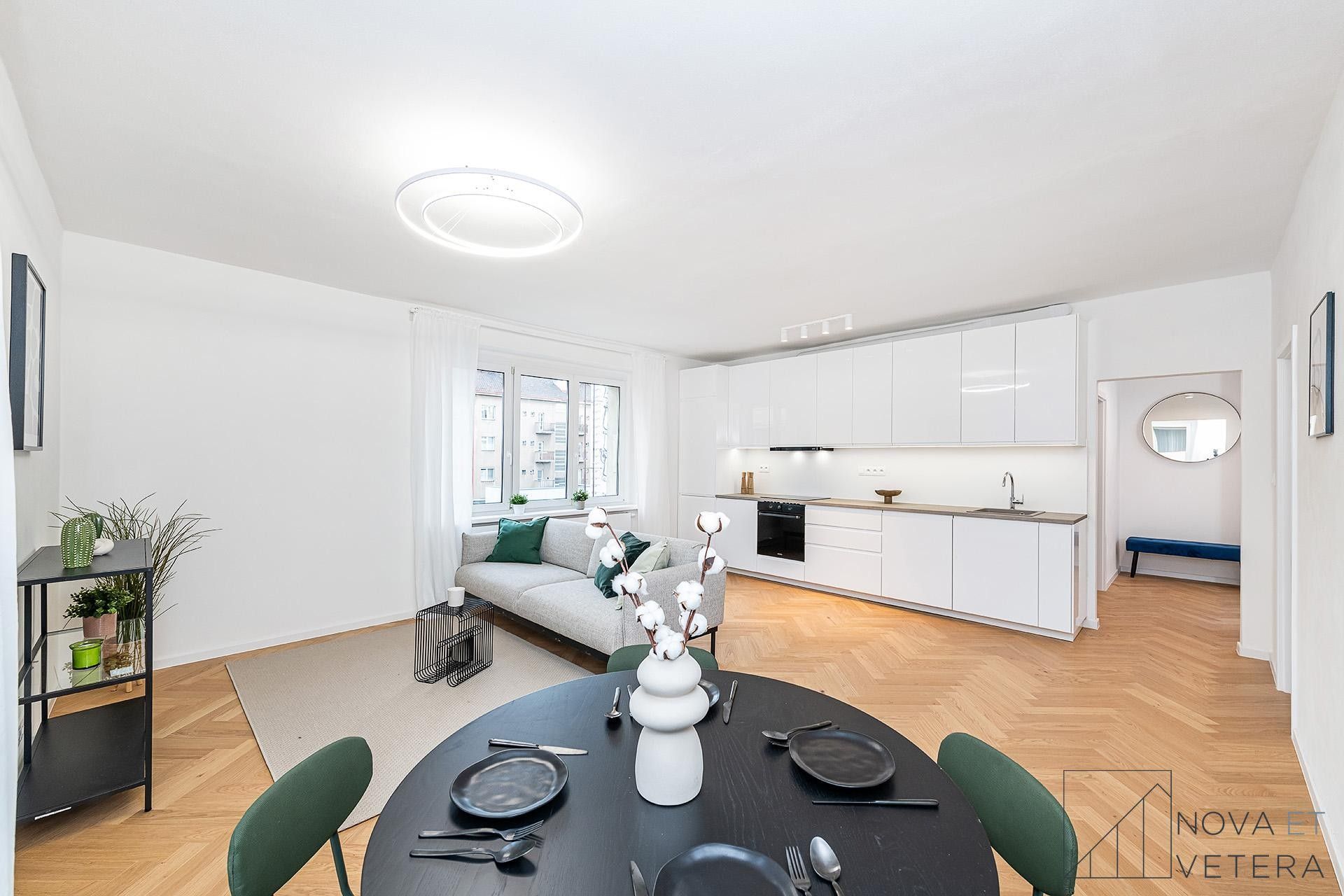 3+kk, Slavíkova, Praha, 87 m²