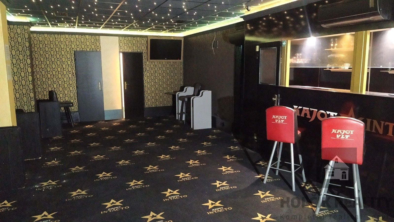 Obchodní prostory, Dlouhá třída, Havířov, 61 m²