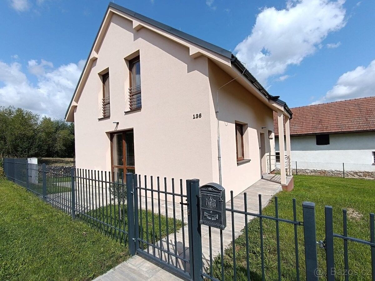 Rodinné domy, Uhelná Příbram, 582 45