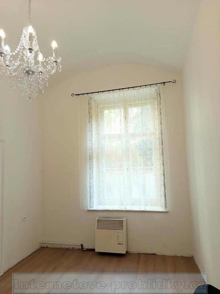 2+kk, Praha - Vinohrady, okres Praha 2, Hlavní město Praha, 43 m² - 1
