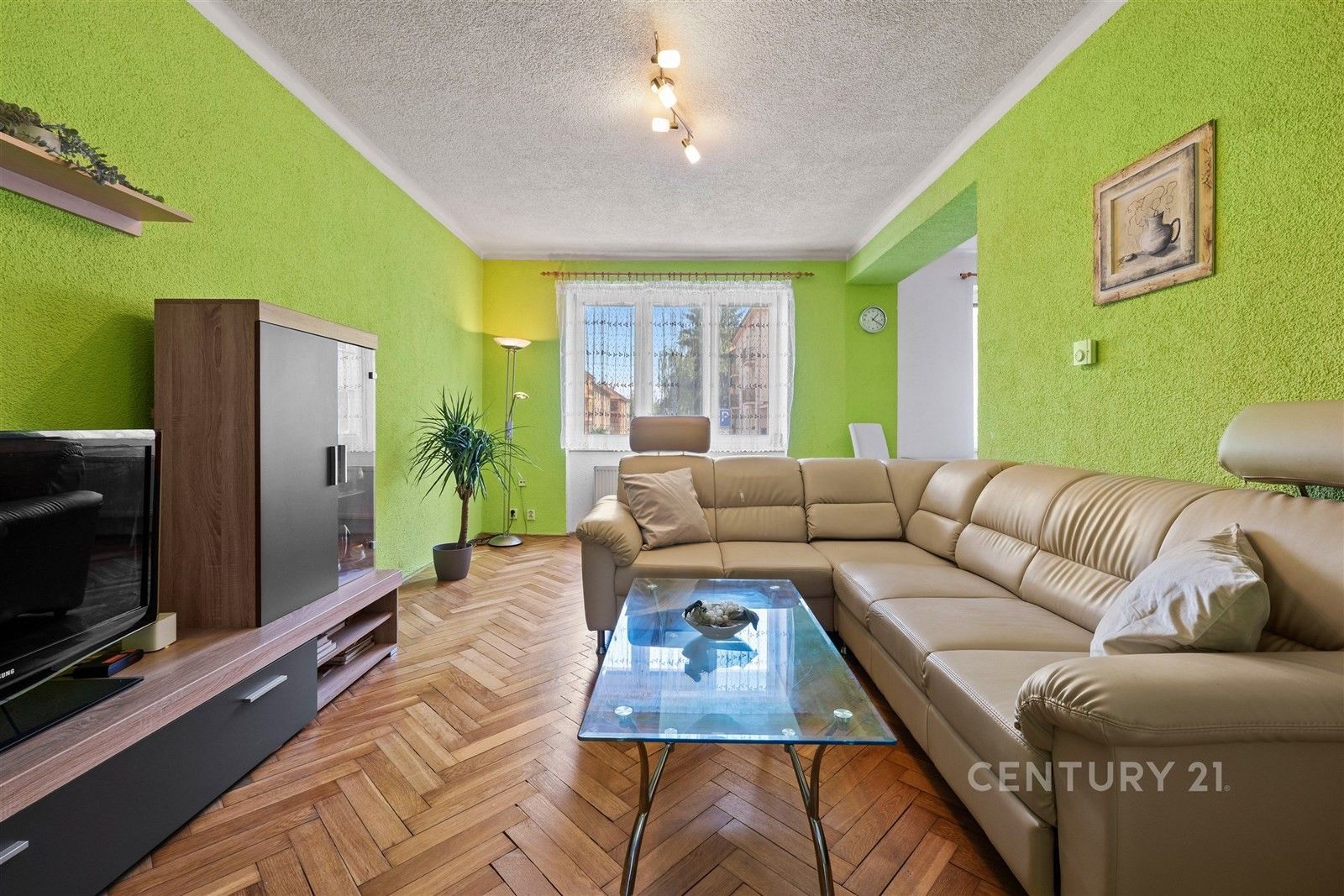 Prodej byt 3+1 - Boženy Němcové 1188, Čáslav Čáslav-Nové Město, 84 m² - 2