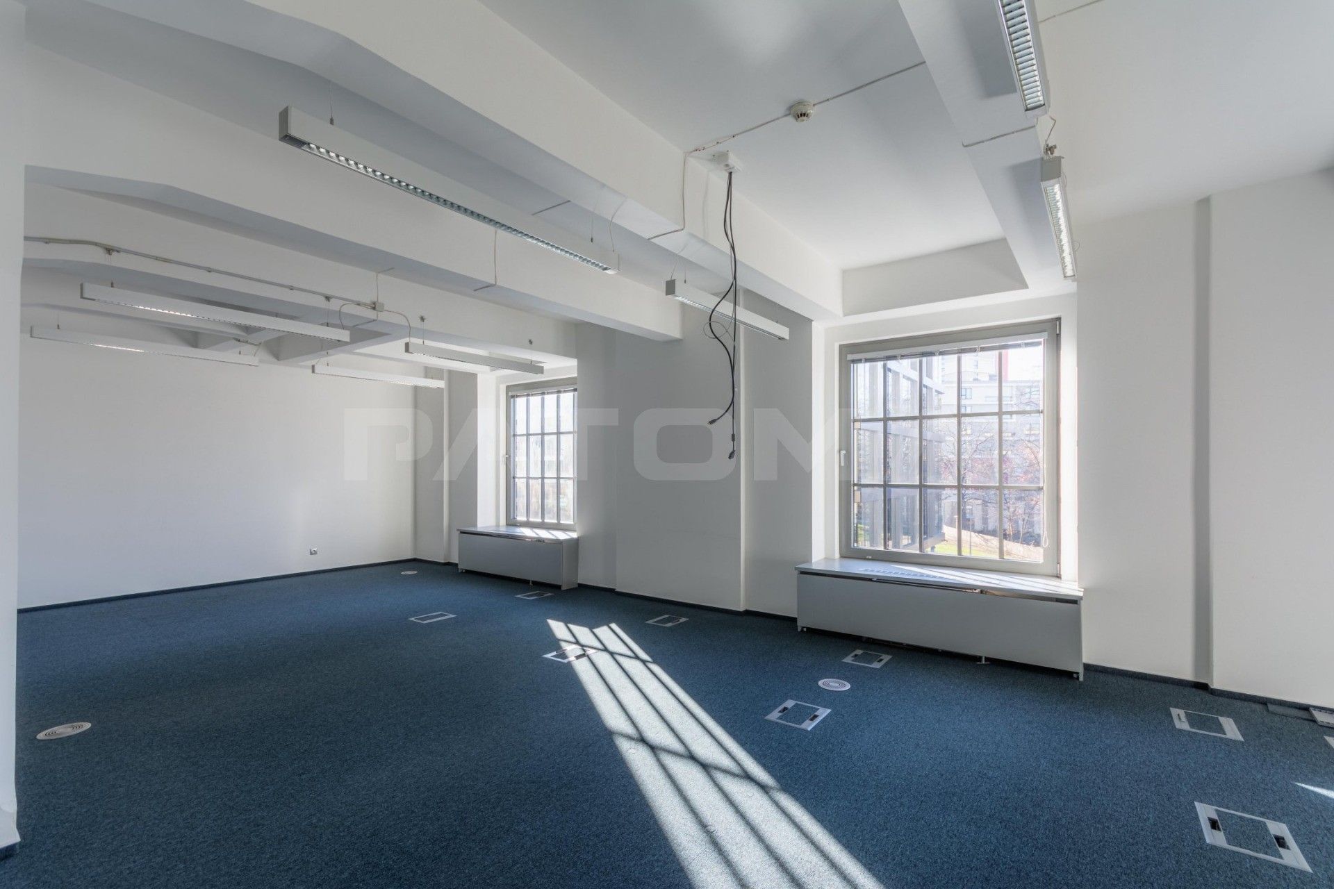 Kancelář · 653 m² · Jankovcova, Praha - 3