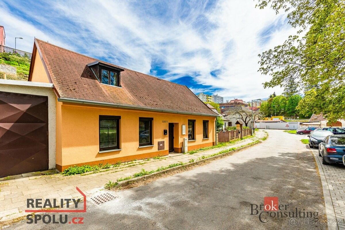 Prodej dům - Jihlava, 586 01, 198 m²