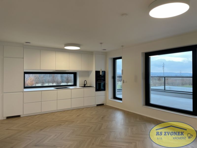 3+kk, Pod Hrádkem, Holešov, 80 m²