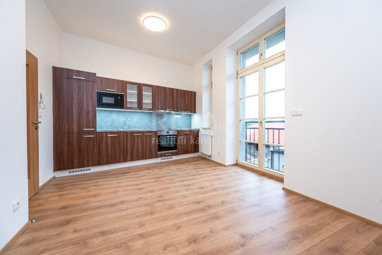 2+kk, Komenského náměstí, Slaný, 44 m² - 1