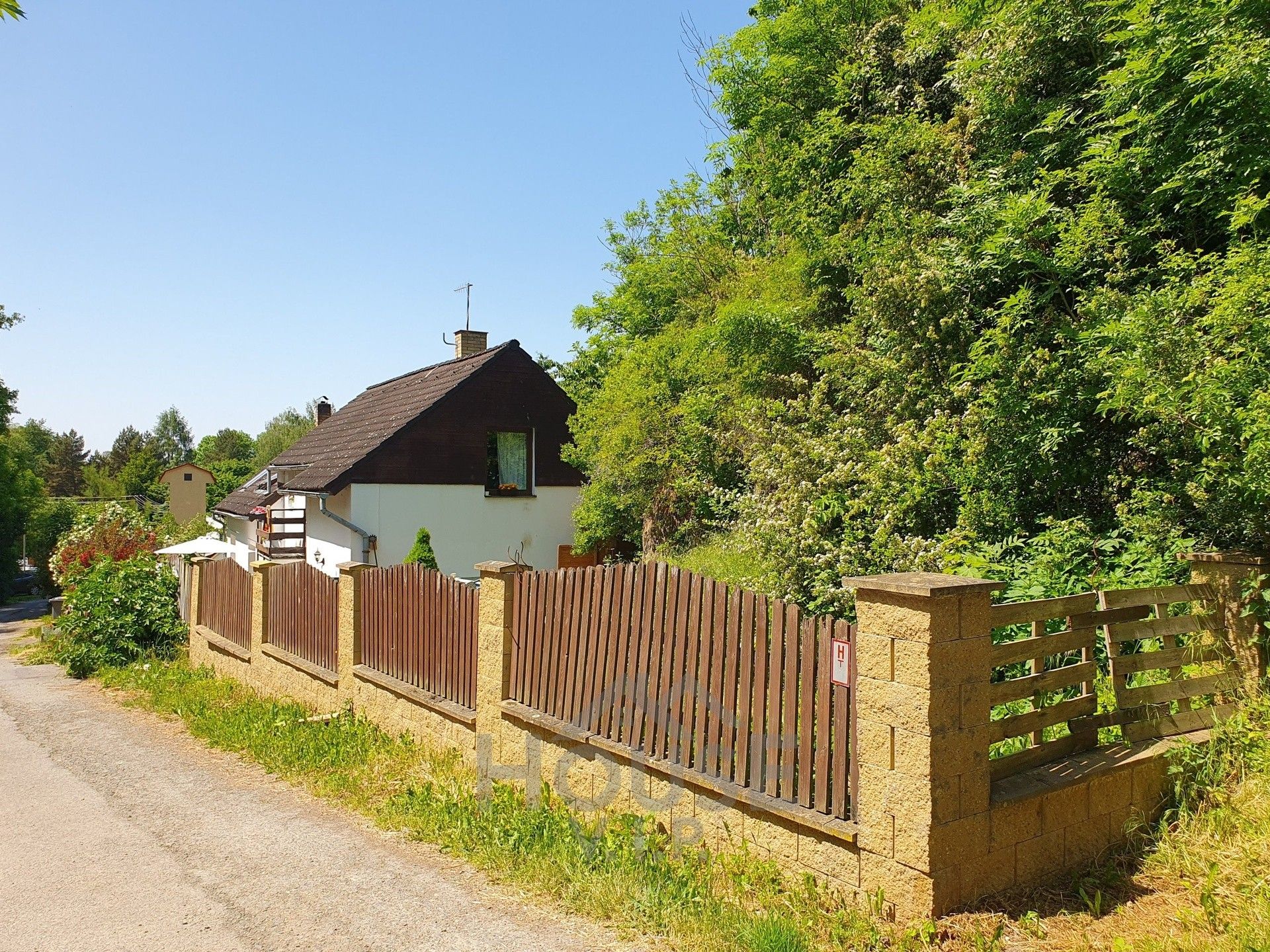 Rodinné domy, Sluštice, 206 m² - 1