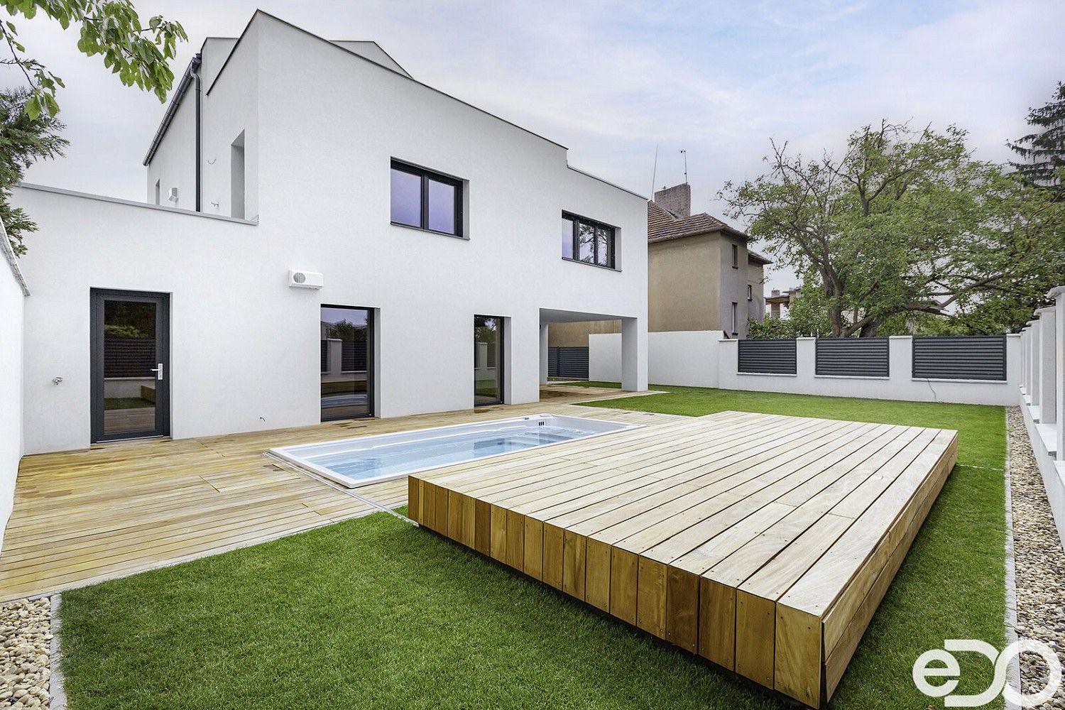 Rodinné domy, Vošahlíkova, Praha 4 - Modřany, 375 m² - 2
