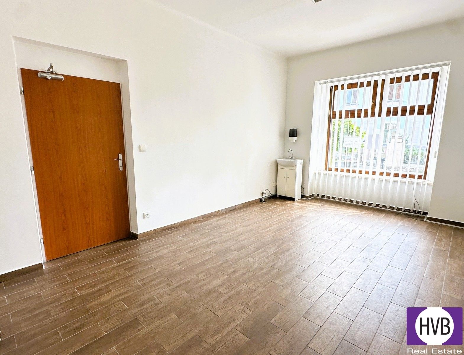 Kanceláře, Blatná, 18 m²