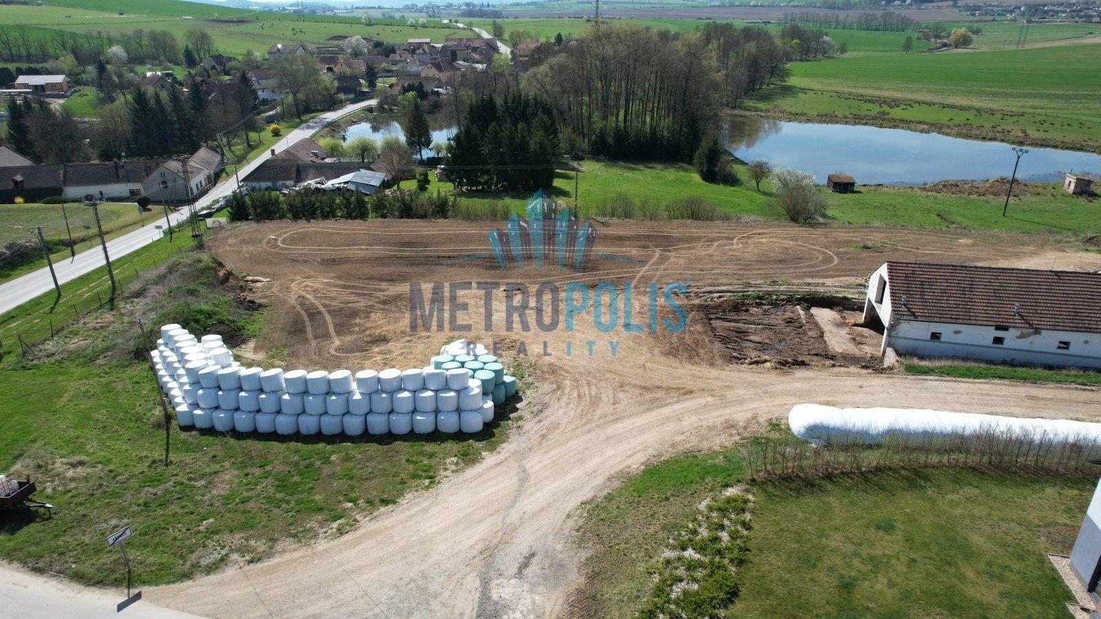 Komerční pozemky, Kňovice, 2 840 m²