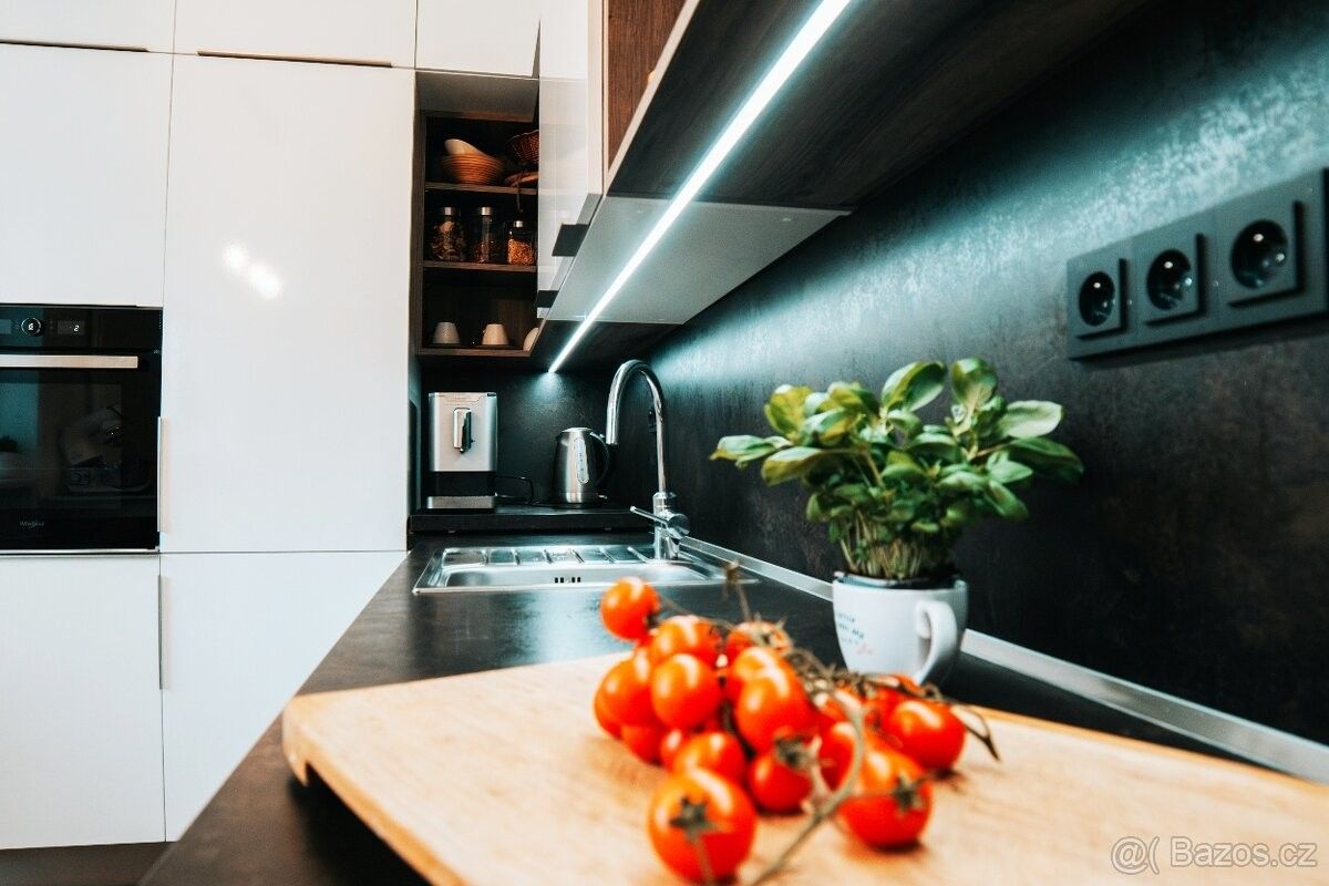 Prodej byt - Zlín, 760 01