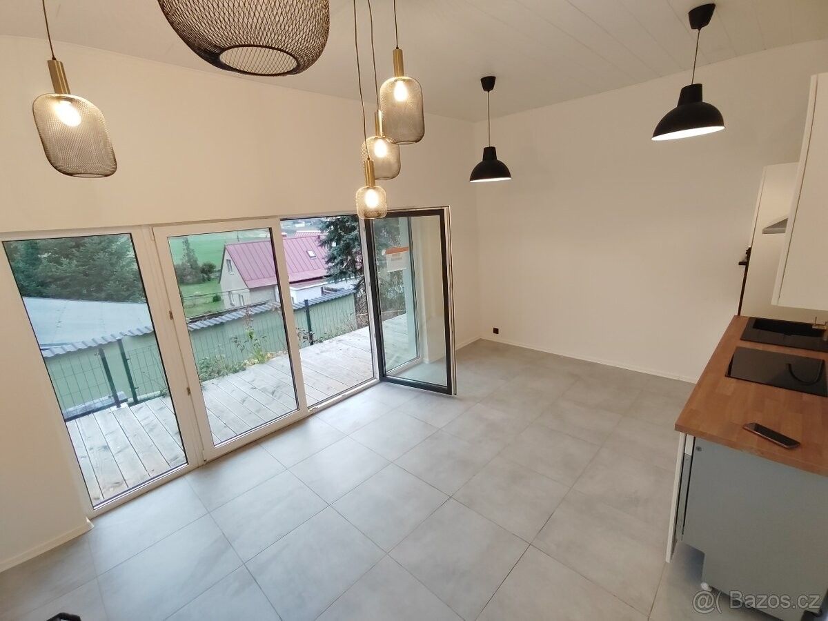 Pronájem rodinný dům - Ústí nad Labem, 400 01