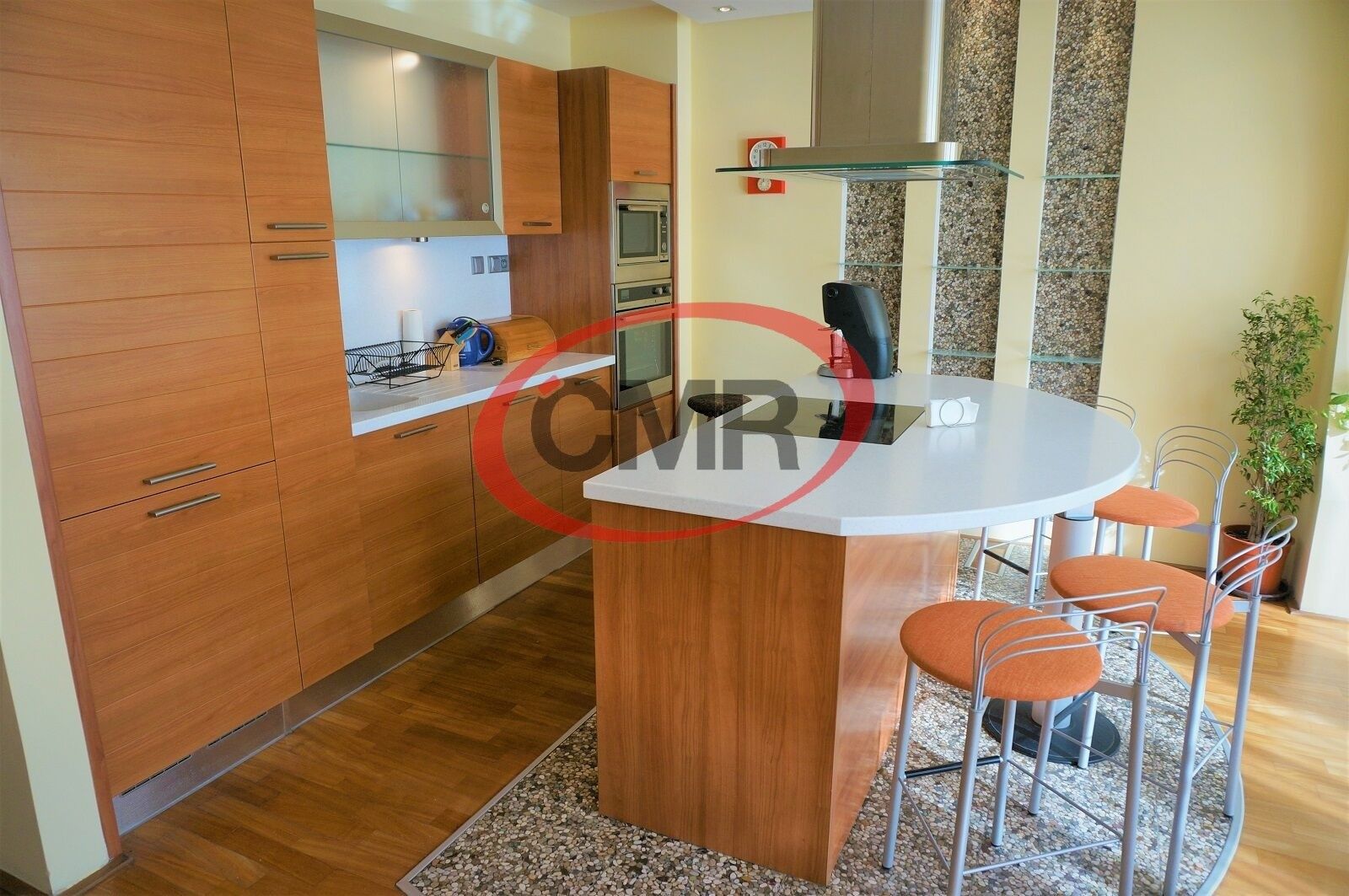 Pronájem byt 2+kk - Voskovcova, Praha, 81 m²