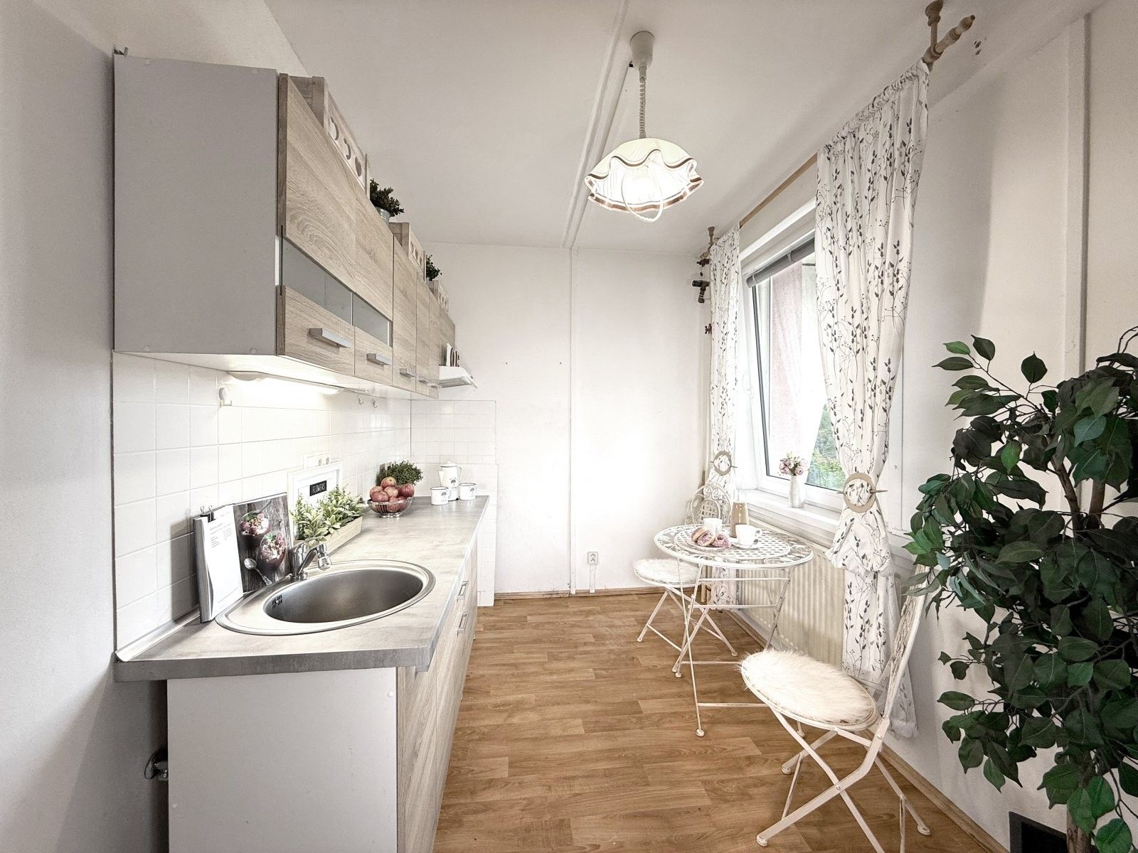 3+1, Komenského, Týn nad Vltavou, 67 m²