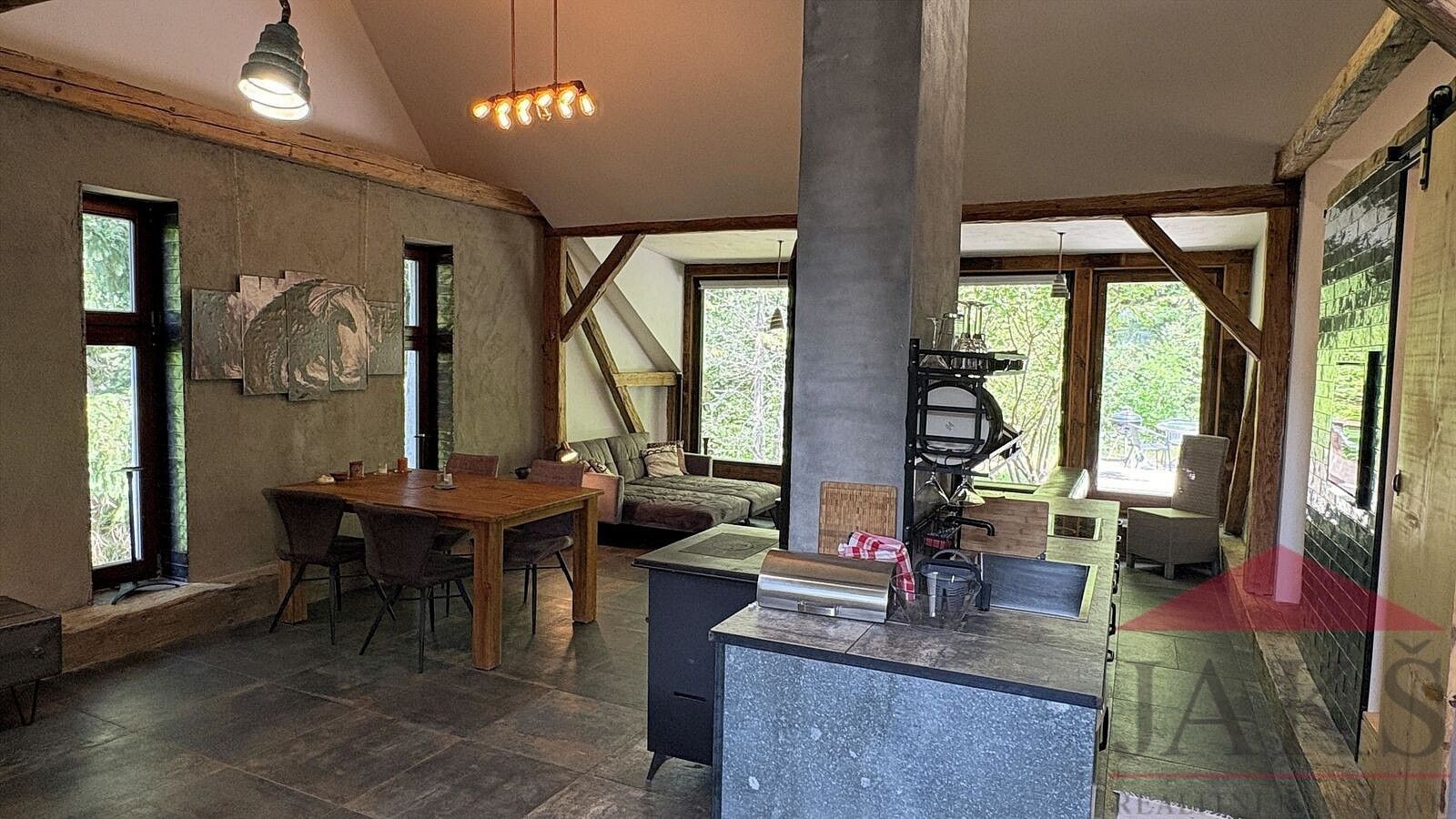 Chalupy, Kašperské Hory - Dolní Dvorce, okres Klatovy, 265 m² - 2