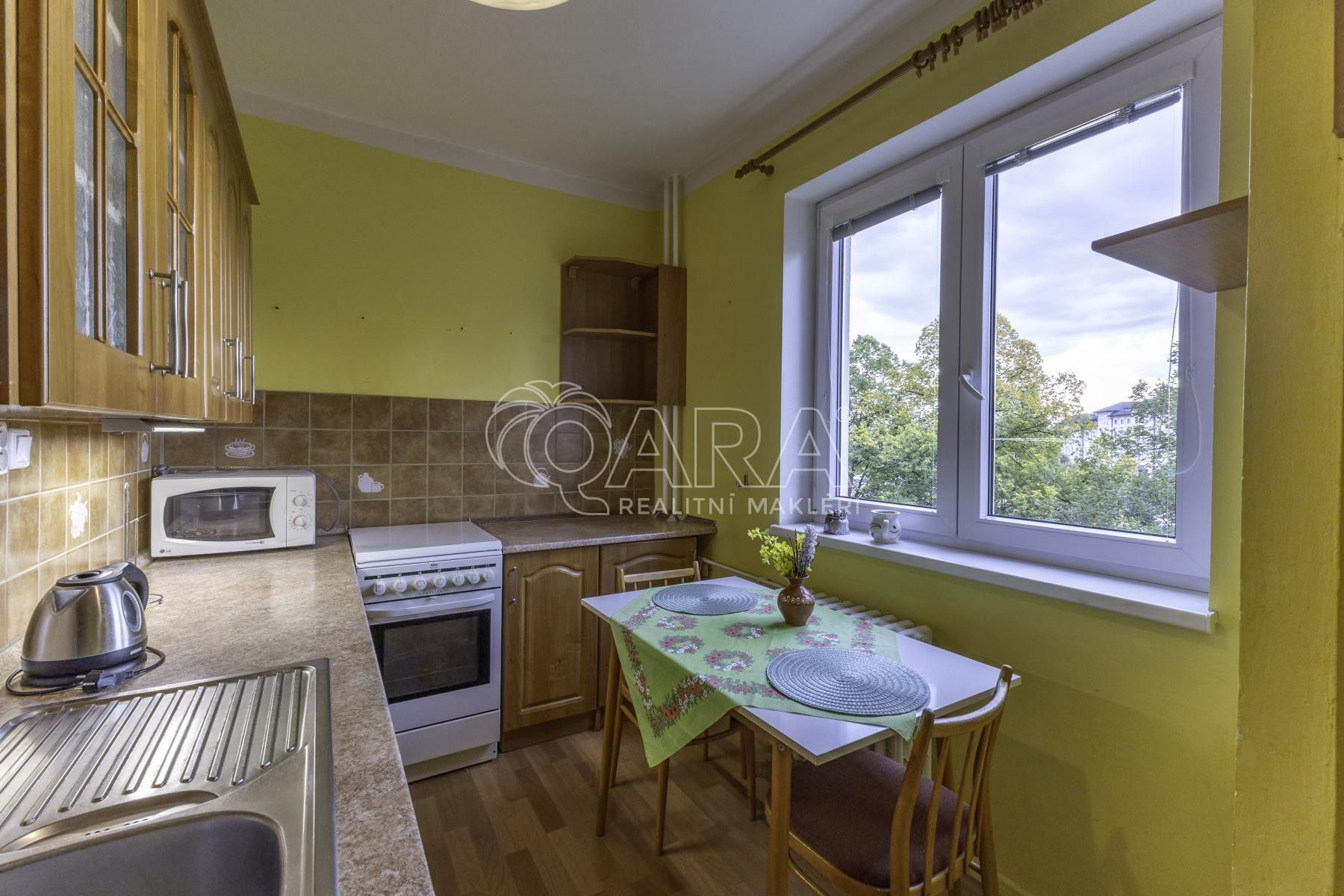 Prodej byt 2+1 - Maxima Gorkého, Krnov Pod Bezručovým vrchem, 55 m² - 2