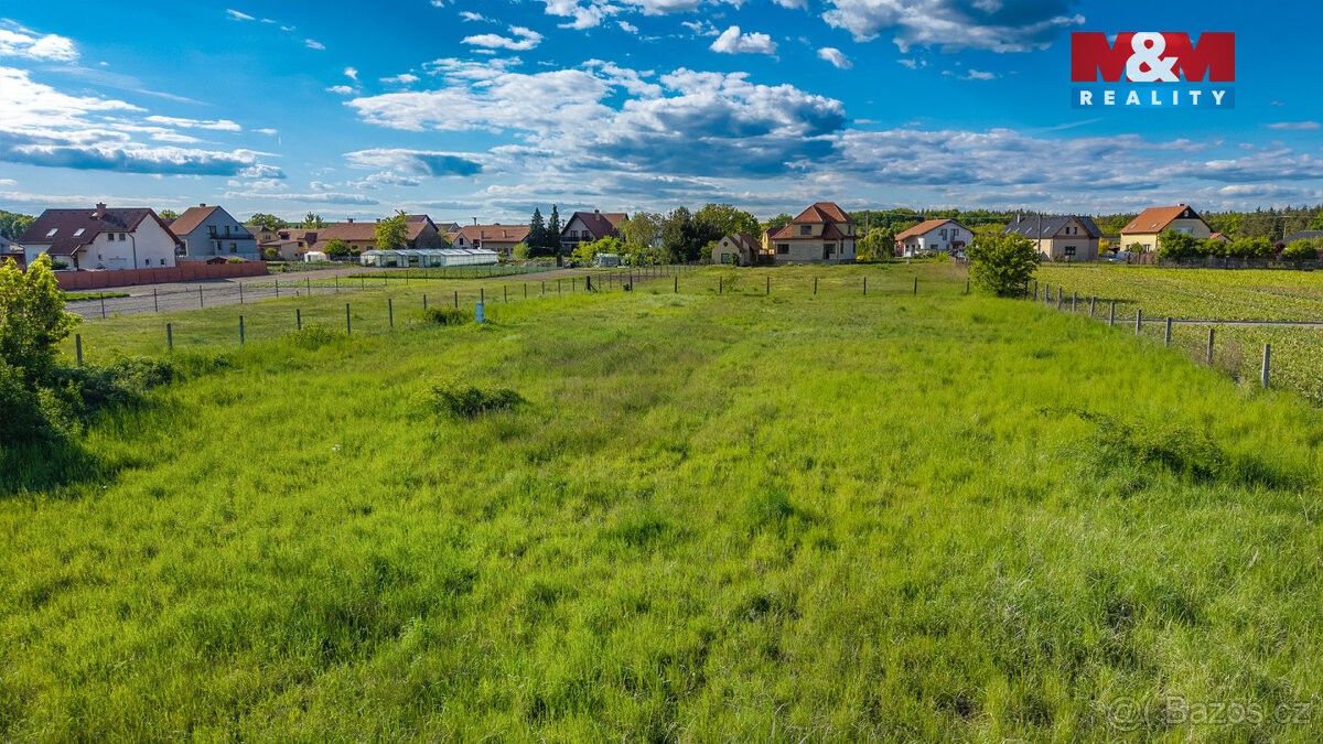 Stavební pozemek, Dřísy – pohled 5