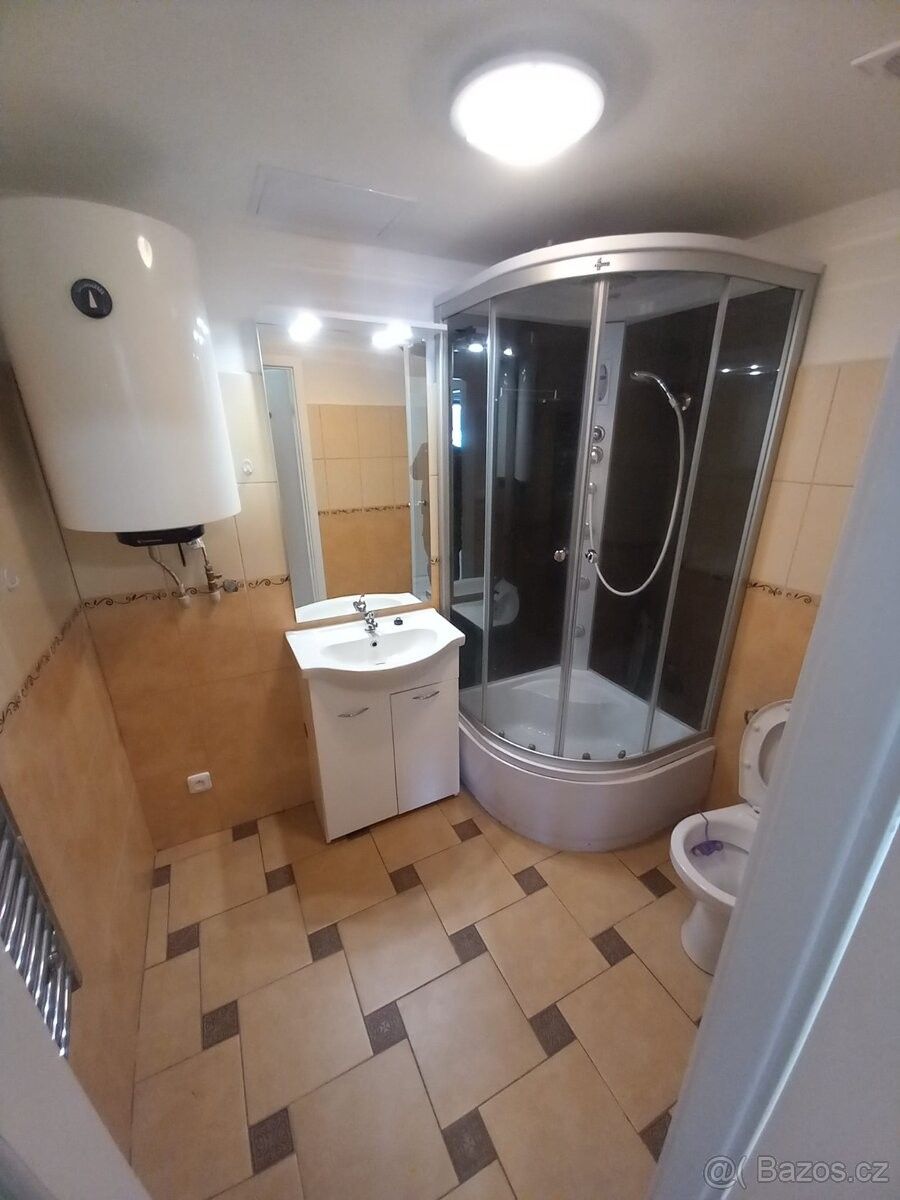 Byty, Varnsdorf, 407 47