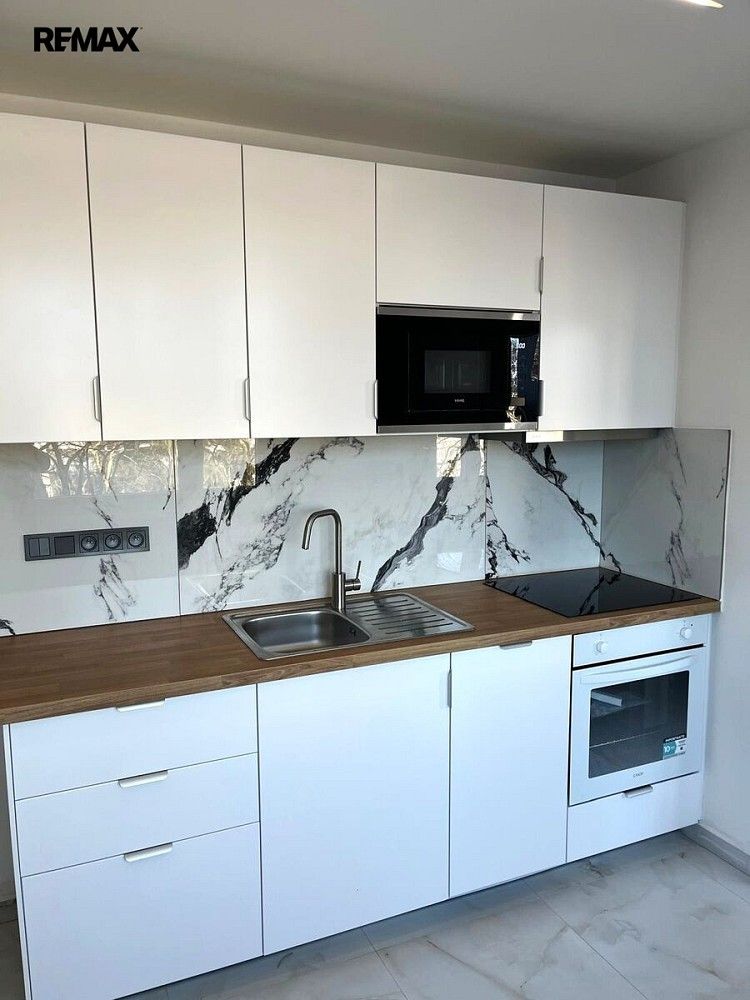 2+1, Jindřichův Hradec - Jindřichův Hradec II, Jihočeský kraj, 40 m² - 1