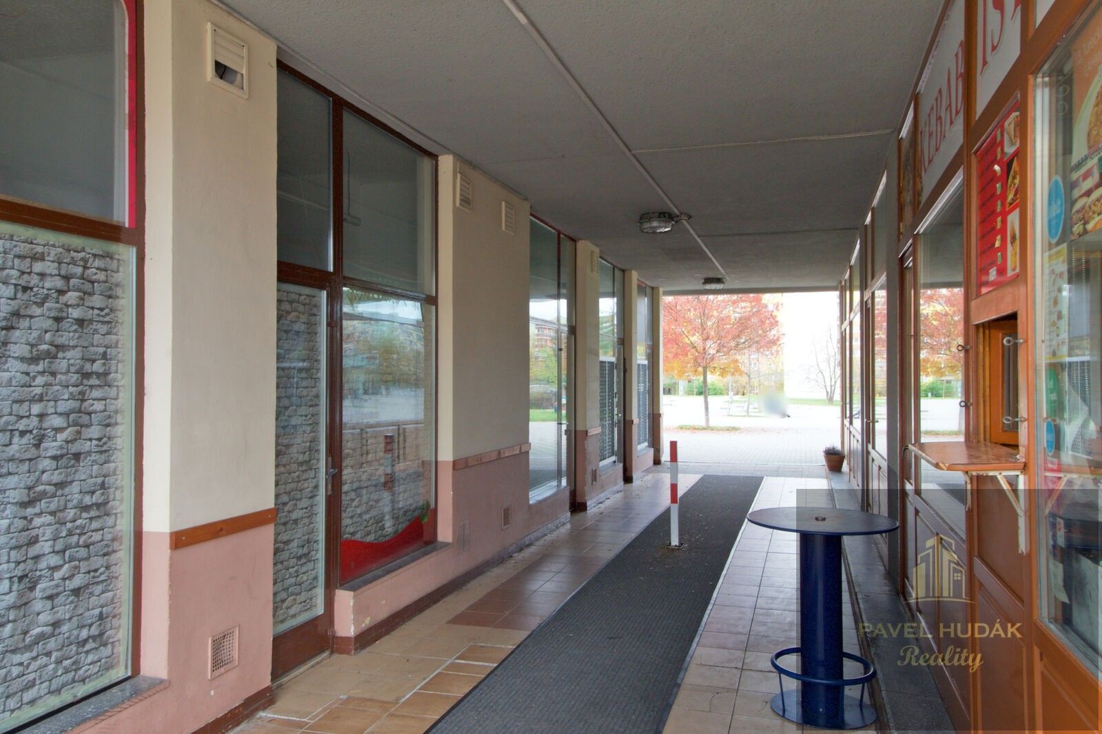 Obchodní prostory, Karla Steinera 930, Plzeň Skvrňany, 9 m² - 2