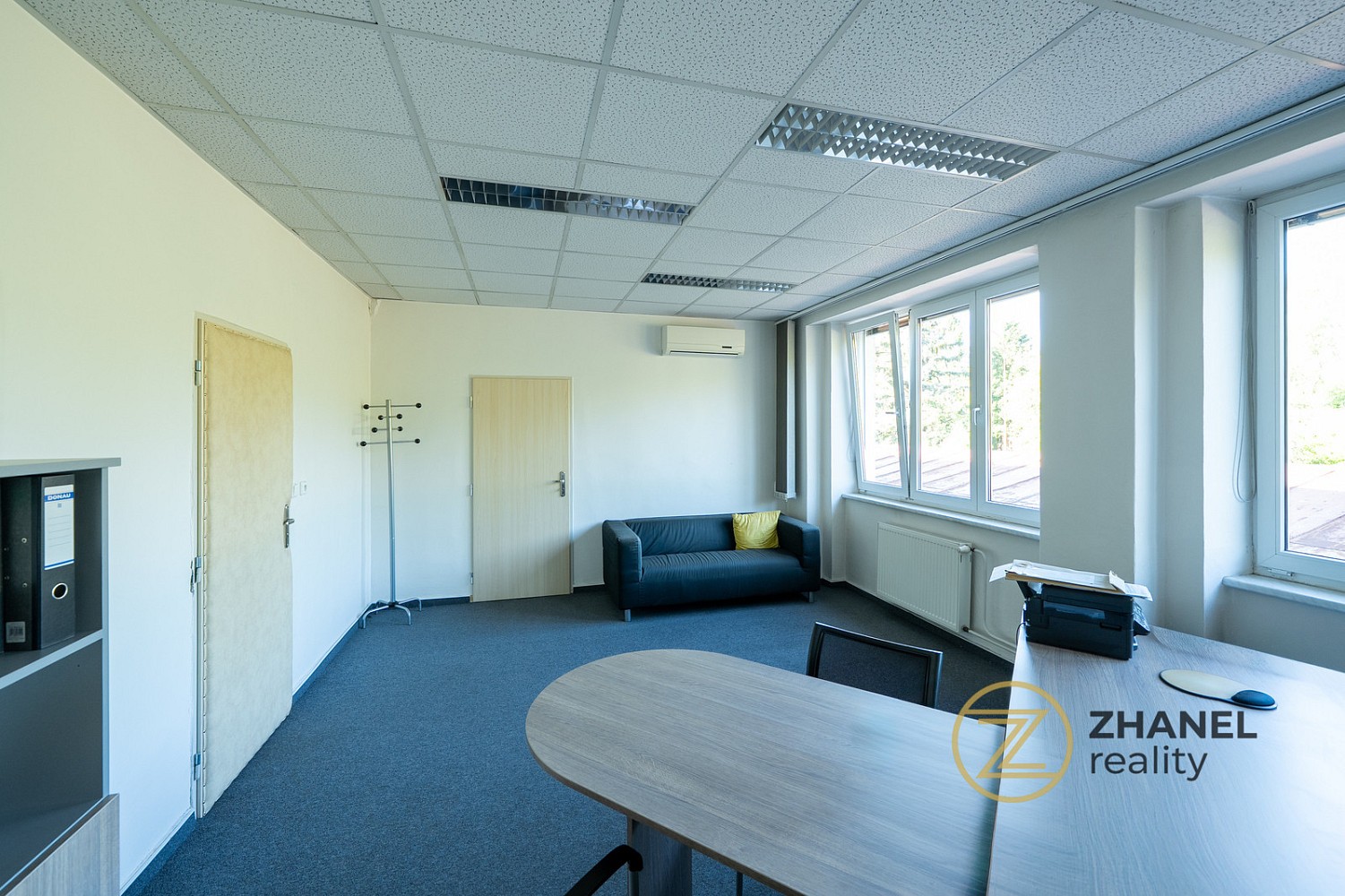 Kanceláře, Rudé armády, Karviná - Hranice, 44 m² - 1