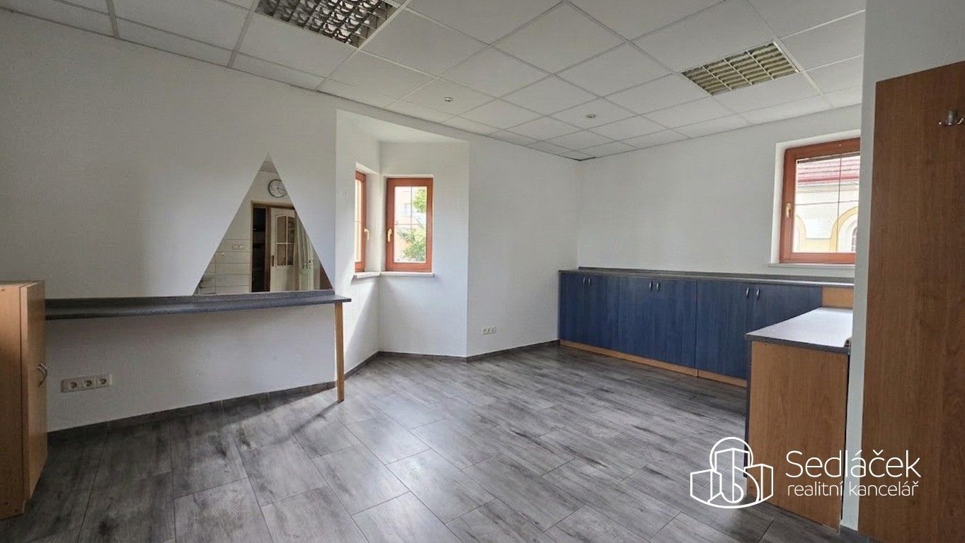 Obchodní prostory · 31 m² · nábřeží Petra Bezruče, Sokolov - 4