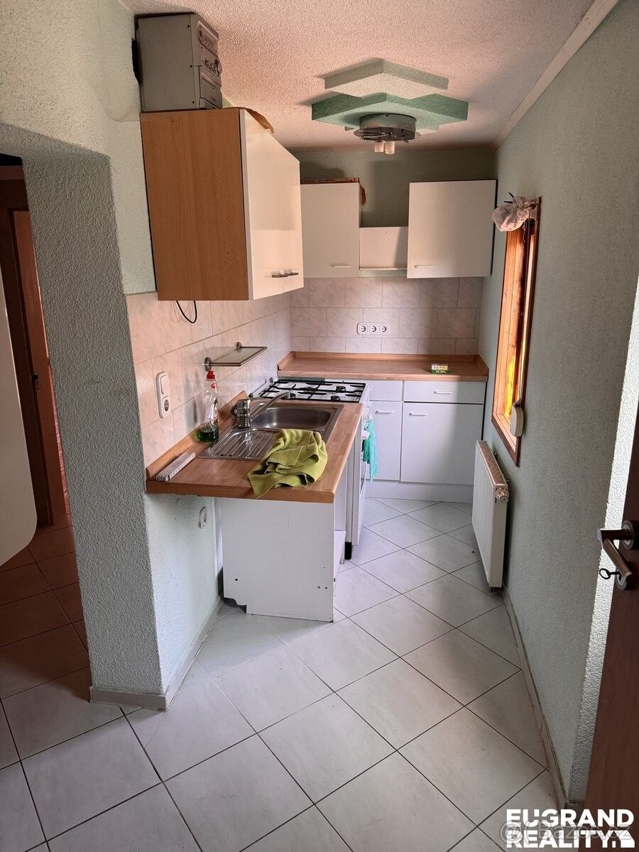 Rodinný dům · 987 66, Zahraničí - 3