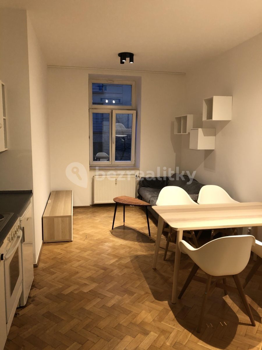 2+kk, Mozartova, Praha - Smíchov, 33 m² - 1