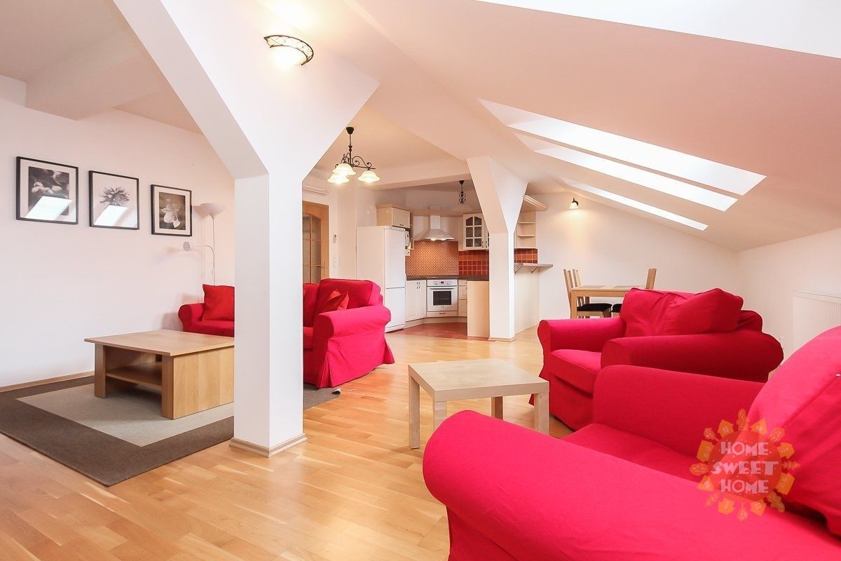 3+kk, Sázavská, Praha, 110 m²