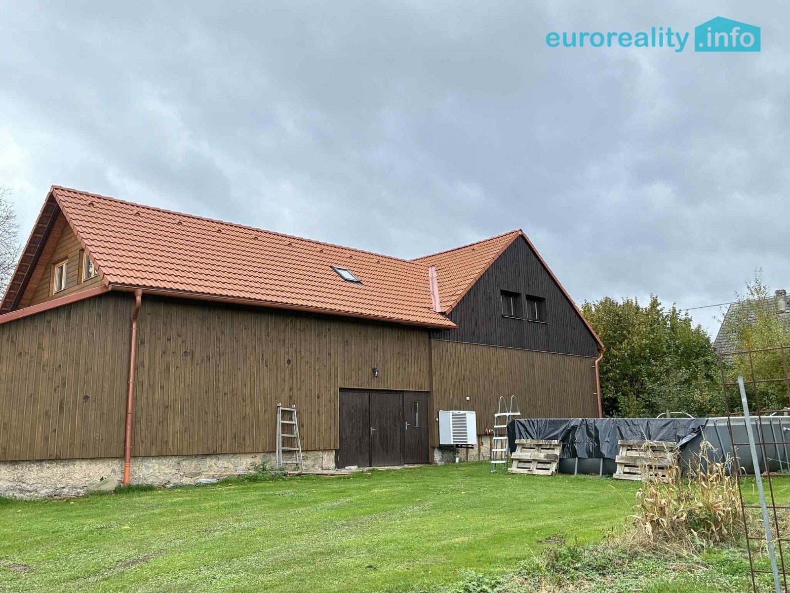 Prodej rodinný dům - Březí, 346 m²