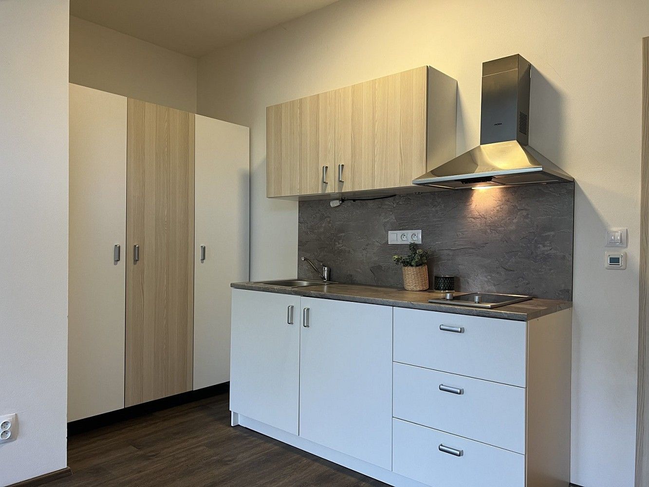 Byt 1+kk · 29 m² · Na Okrouhlíku, Pardubice - Bílé Předměstí - 4