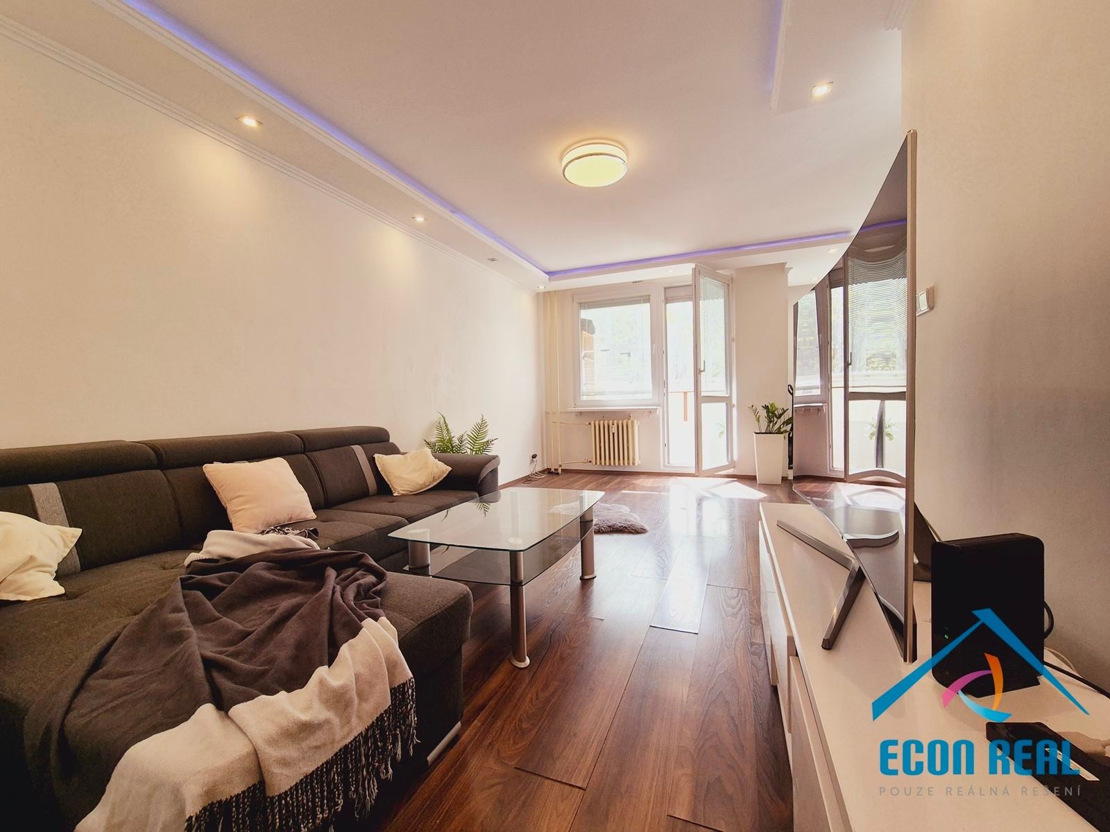3+kk, Cíglerova 1079, Praha Černý Most, 70 m²