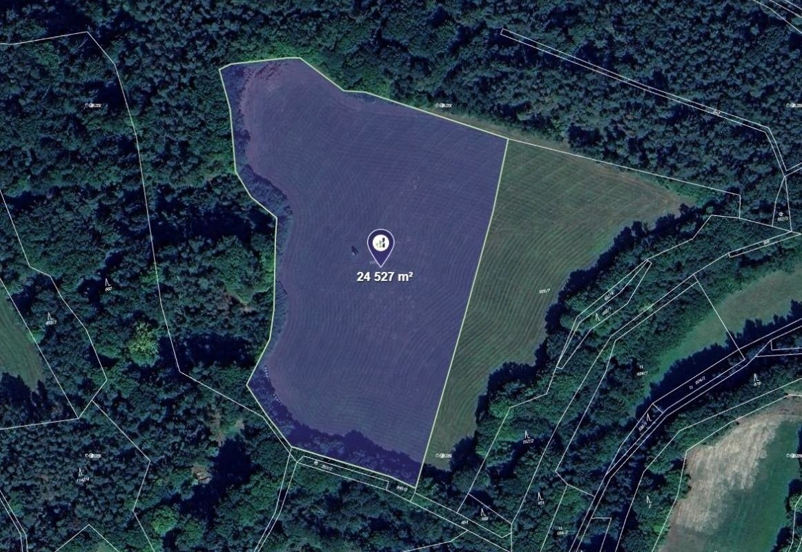 Zemědělské pozemky, Dobřeň, 24 527 m²