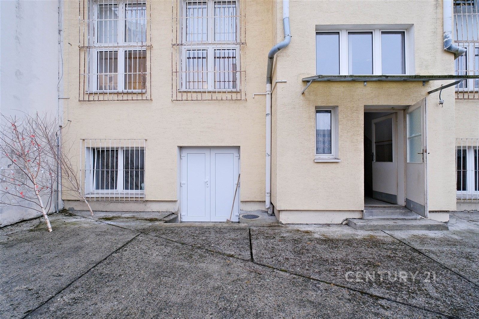 Sklady, třída Tomáše Bati, Zlín, 40 m²