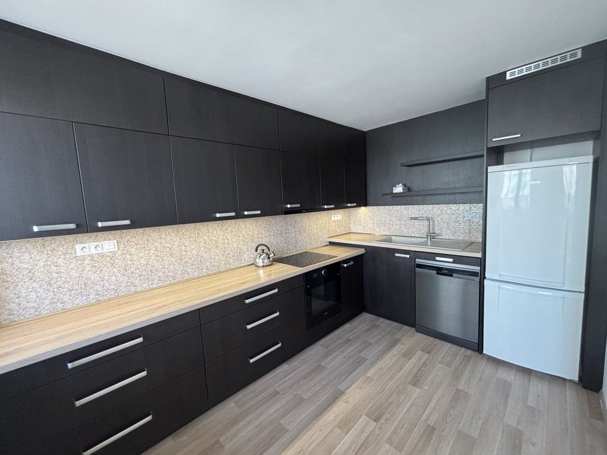 3+kk, Bělehradská, Pardubice, 76 m²