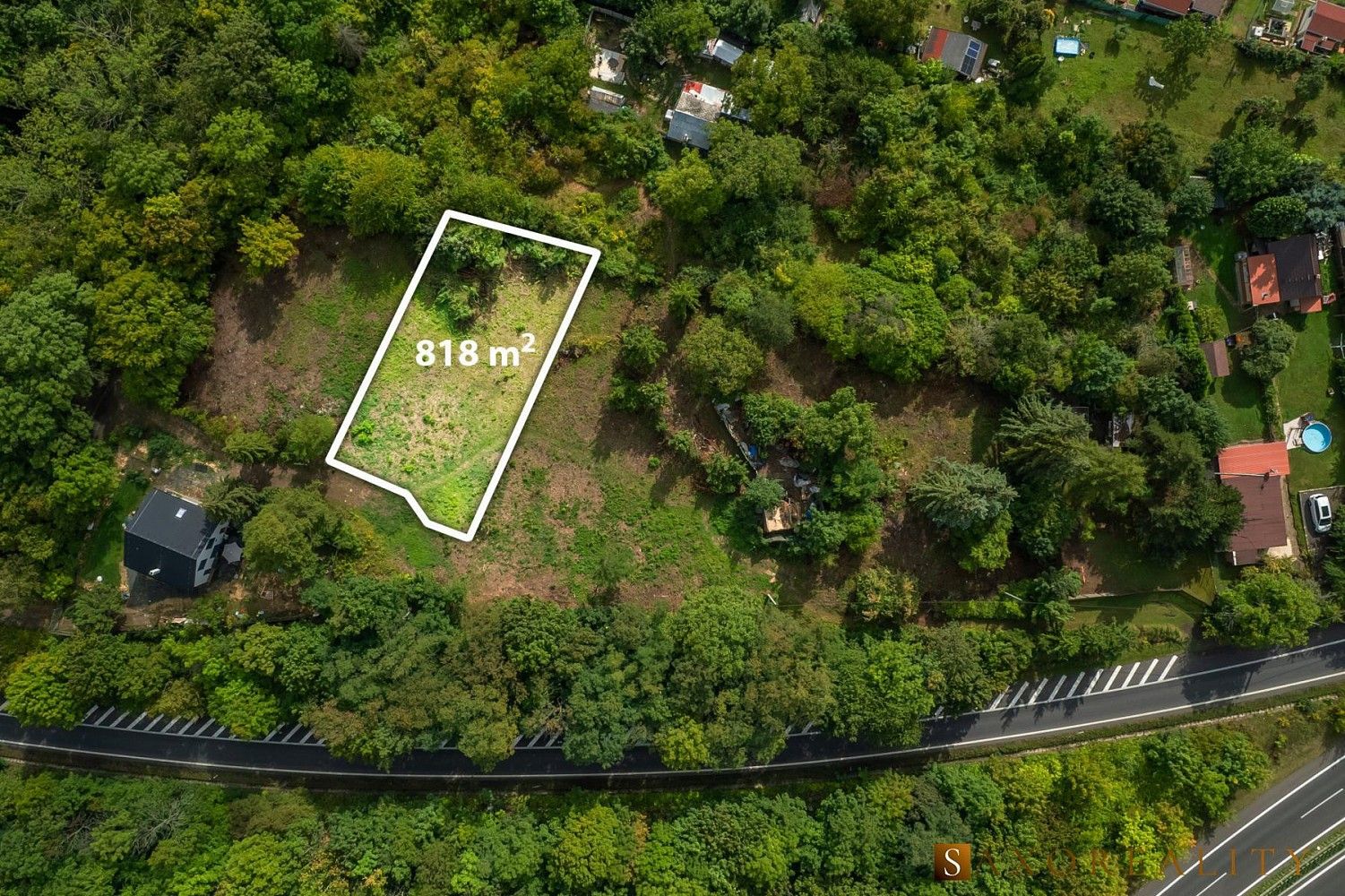 Pozemek pro bydlení, 818 m²