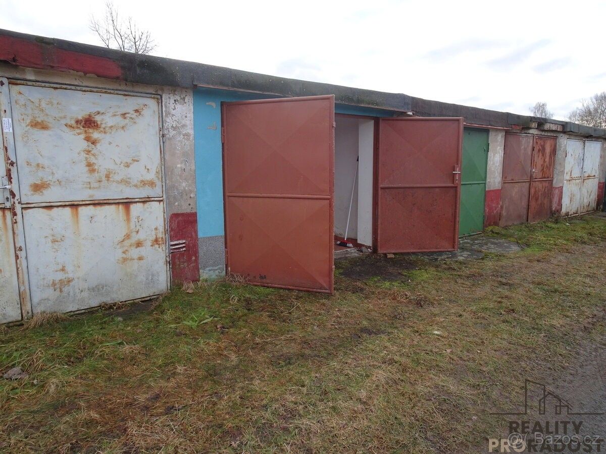 Pronájem garáž - Pardubice, 530 06