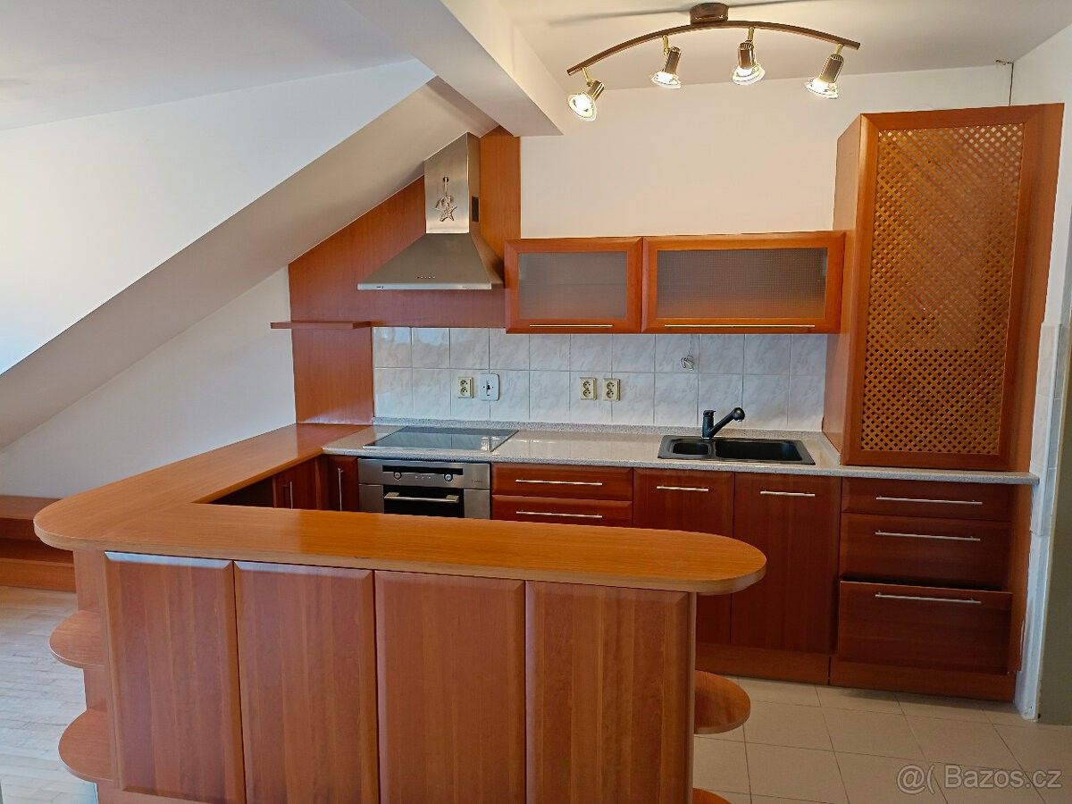 Pronájem byt - Nový Jičín, 741 01