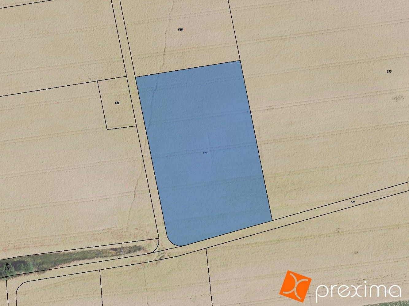 Zemědělský pozemek, 1 360 m²