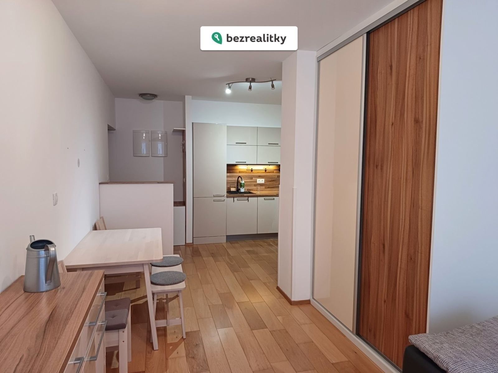 Prodej byt 2+kk - U sladovny, Praha, 44 m²
