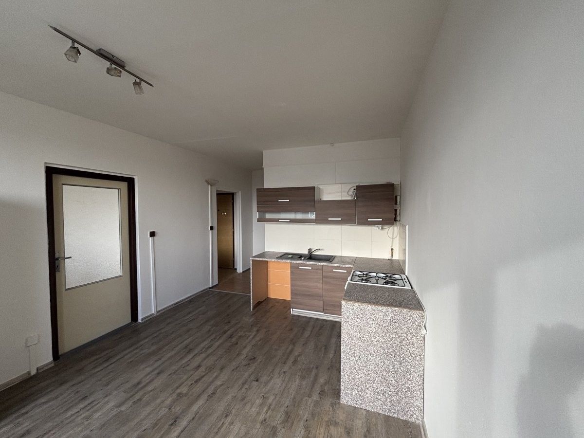 2+kk, Durychova, Hradec Králové, 45 m²