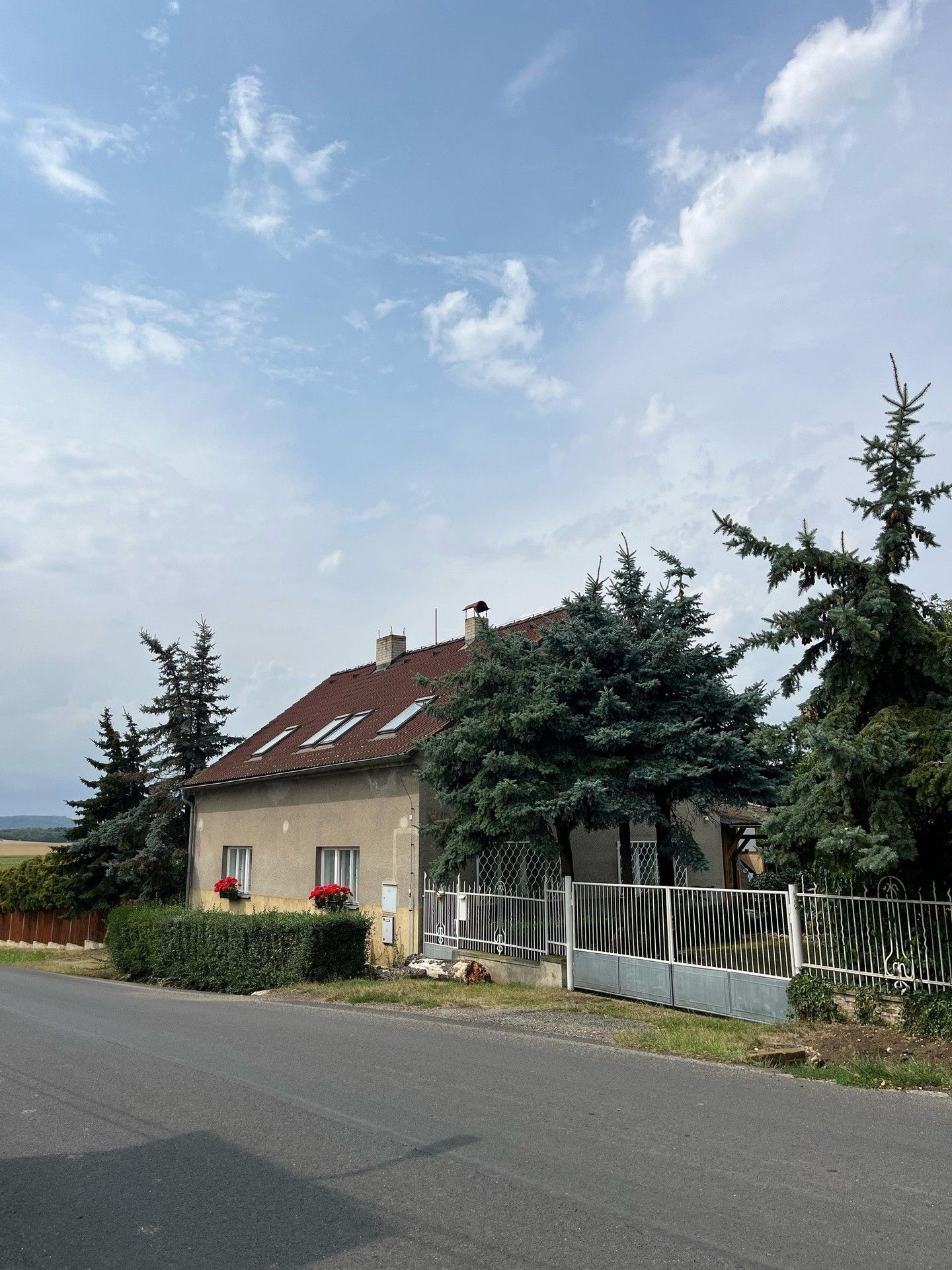 Rodinné domy, Letov, Podbořany, 240 m²