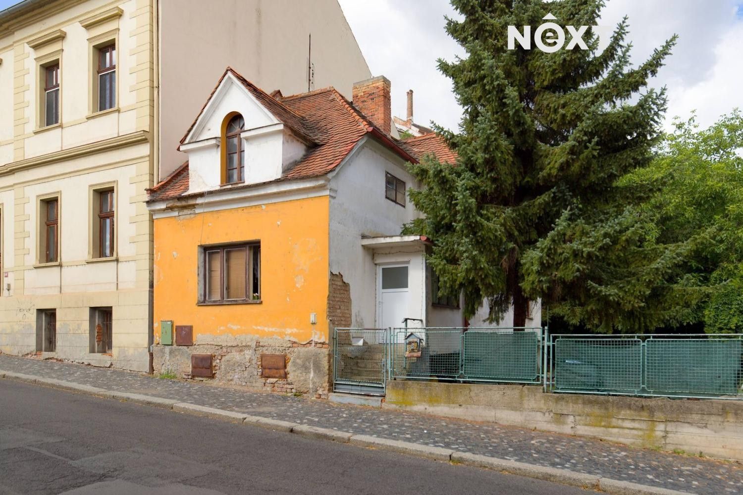 Rodinné domy, Pod Střelnicí 1333, Žatec, 87 m² - 1