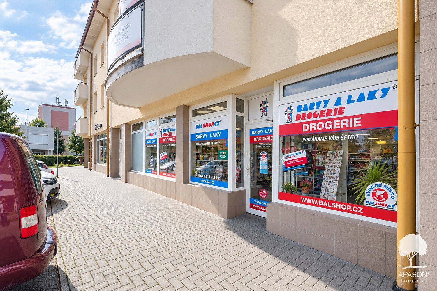 Obchodní prostory, nám. 3. května, Otrokovice, okres Zlín, 105 m² - 1