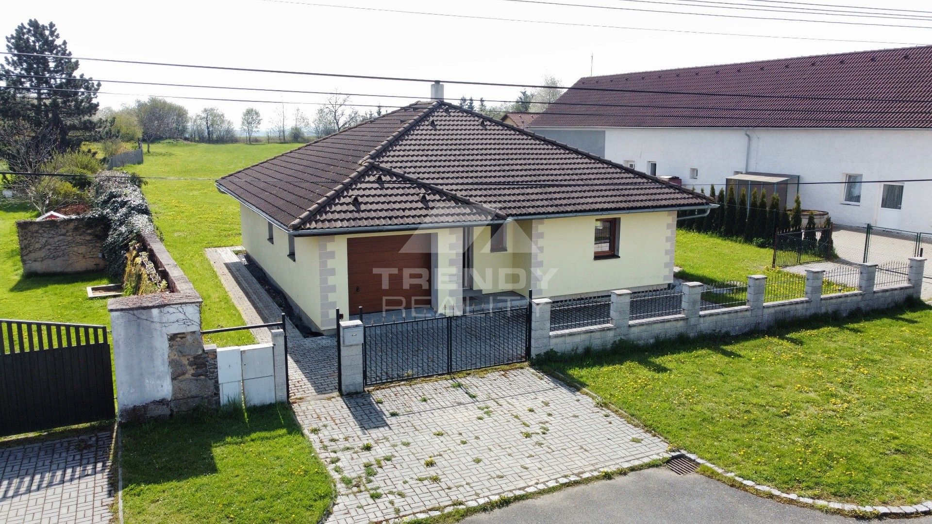 Prodej rodinný dům - Zhoř, 160 m²