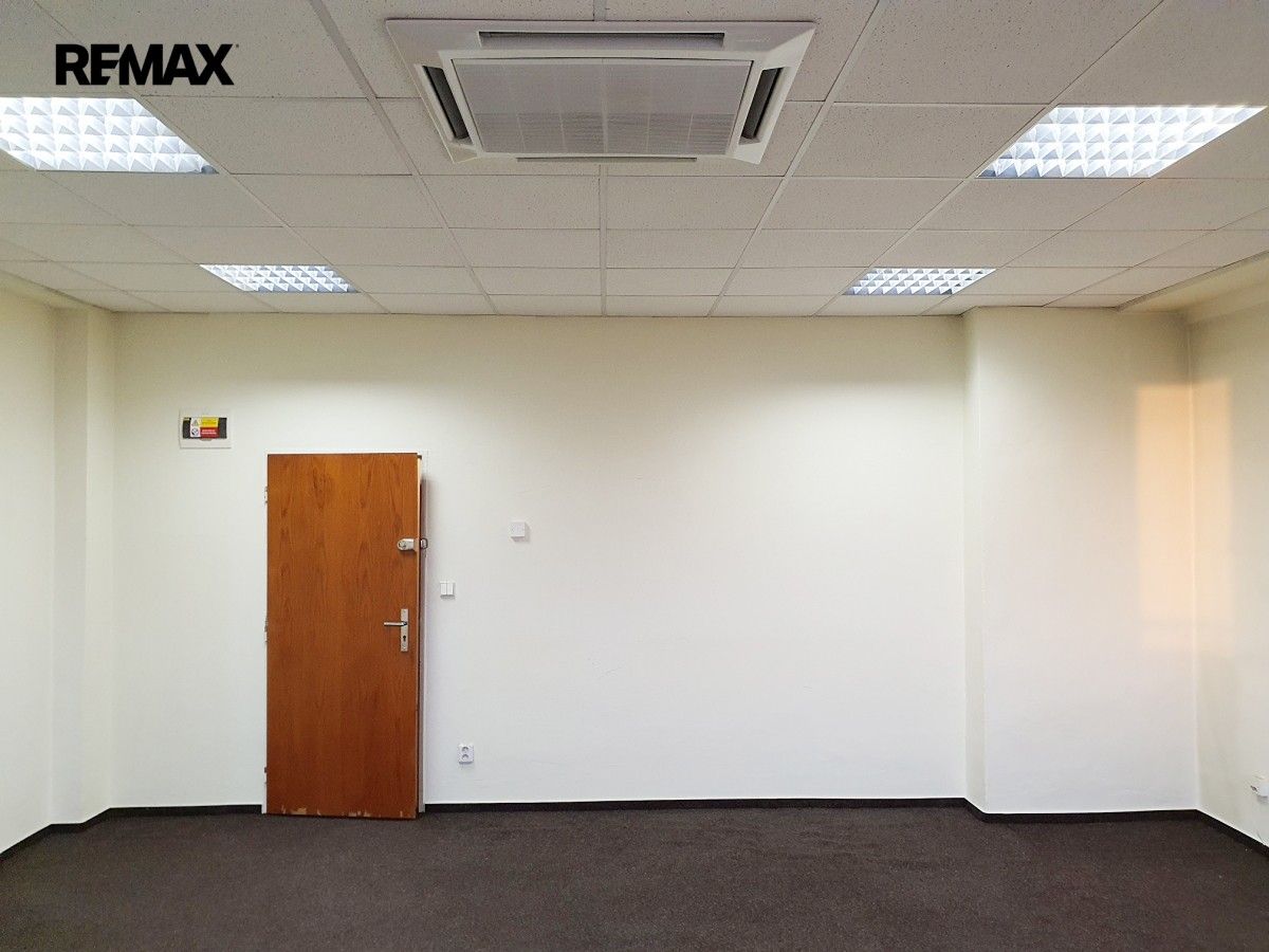 Kancelář · 36 m² · Lidická 886, Havířov Šumbark - 3